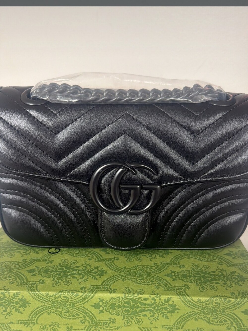 Gucci Black Quilted GG Marmont Crossbody with Chain Strap - Picture 3 of 6